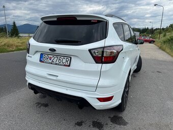FORD KUGA 2.0 TDCI 4x4 ST-line 150PS - 10