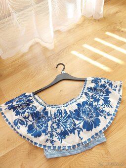 Shein topy nenosené vo veľkosti S - 10