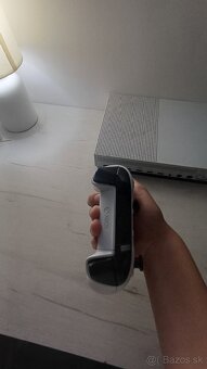 Xbox One S - 10