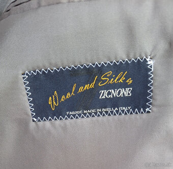 slim fit oblek Daniel Hechter + 2 kravaty - 10