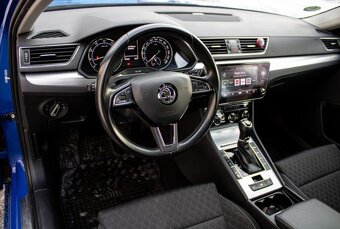 Škoda Superb Combi 2.0 TSI Ambition DSG - 10
