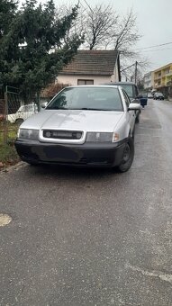 Svetla octavia 1 pred fl - 10
