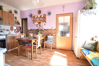 Na predaj rodinný dom s garážou, 1697 m², Strečno, Žilina - 10