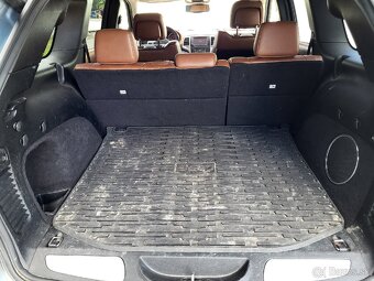 Jeep Grand Cherokee OVERLAND 2012 - 10