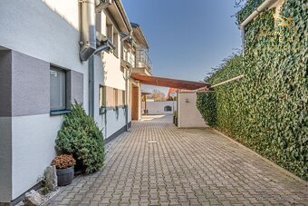 VÝNIMOČNÁ NEHNUTEĽNOSŤ LEN 20 km od Trnavy úžitková pl - 10
