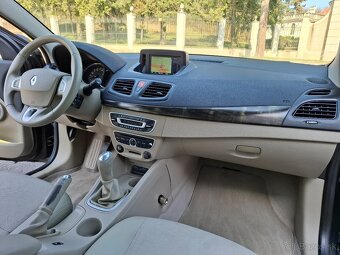 Renault Fluence 1.6 benzin privilege - 10