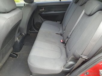 Kia Carens 2.0 Crdi 100 KW, At - 10