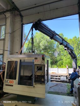 Autodoprava s hydraulickým rukou - 10