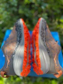 Hoka Speedgoat 6 EU40 - 10