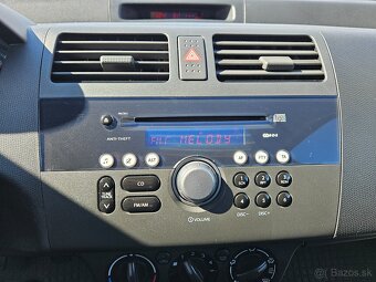 Suzuki Swift 1.3 GLX AC - 10