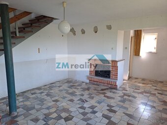 NOVINKA Rodinný dom s krásnym výhľadom v Machulinciach - 10