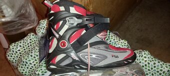 Kolieskové korčule - 10