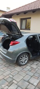 Honda CIVIC 1,4 VTEC r.2012/13 - 10