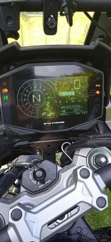 Suzuki DL 1050 XT V-Strom - 10