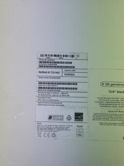 Apple MacBook Air 13 M2 8/256gb SSD - 10
