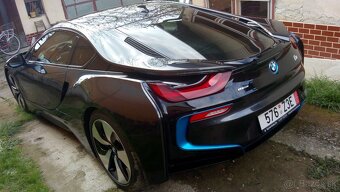 Bmw i8 - 10