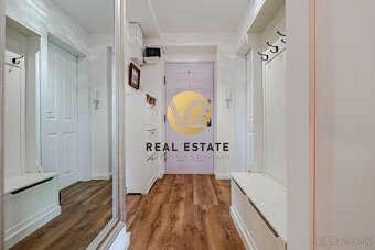 REZERVOVANÉ Na PREDAJ krásny 2i byt v tehlovej bytovke, Nitr - 10