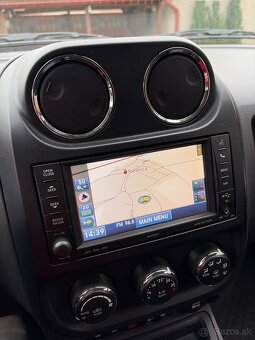 JEEP COMPASS 2,2 L TURBO DIESEL - 10