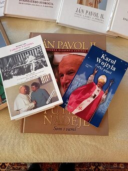 Knihy o Jánovi Pavlovi II - 10
