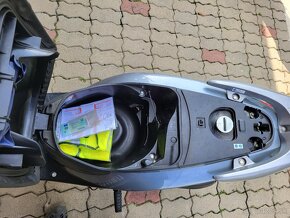 Honda Vision 110 , r. 2014 - 10