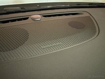 Volvo V60 T8 RRECHARGE Inscription eAWD A/T 288kW - 10