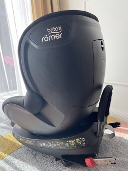 Detska autosedacka Britax Römer Dualfix 2 R 0-18kg - 10