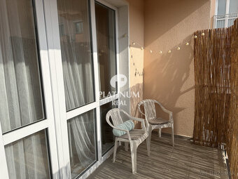 Priestranný 2 izbový byt pri NTC, samostatné izby, loggia - 10