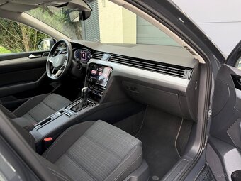 Volkswagen Passat Variant 2.0 TDI EVO Business DSG 2021 - 10