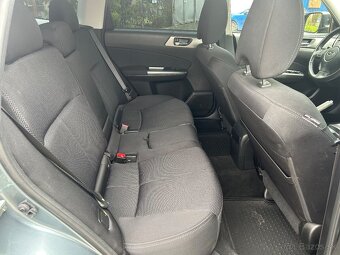 SUBARU FORESTER 2.0 BENZÍN 4x4 - 10