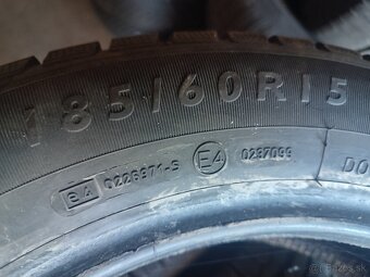 185/60 r15 Dunlop - 10