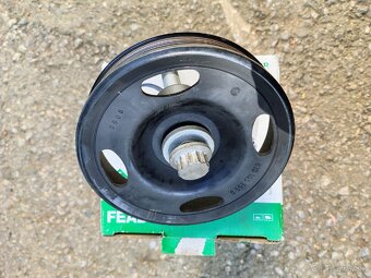 Brzdové valce,spojka, uloženie,ložisko,remenica, - 10