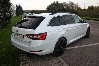 Škoda Superb Combi 2.0 TDI 190k Style DSG EU6 - 10