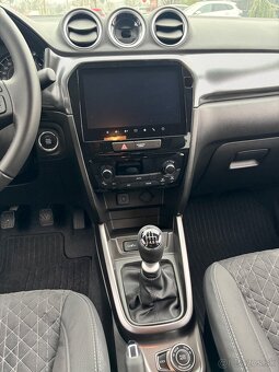 Suzuki Vitara 2025 4x4 - 10