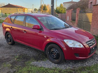 Kia Ceed SW 1.6 16V • Benzín • 85kw • Mod. 2010 - 10