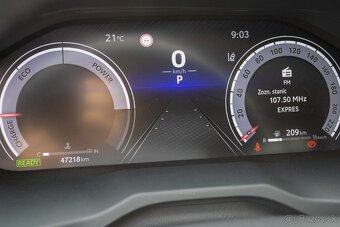 Toyota RAV4 2.5 e-CVT HEV odp.dph /AJ NA SPLÁTKY/ - 10
