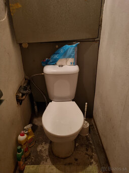 NA PREDAJ 1 IZBOVÝ BYT s LOGGIOU 41 m2 PIEŠŤANY - VOĽNÝ - 10