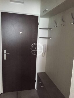 Útulná garsónka s výhľadom o rozlohe 19,72m2 v Bratislave- R - 10