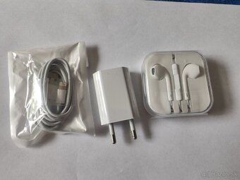 iPhone SE 32GB - 10