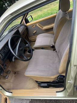 Opel rekord e 2.0s - 10