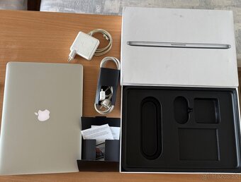 Apple MacBook Pro 15’ 256gb, 2015 - 10