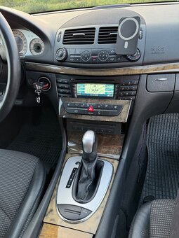 Mercedes E280 T (W211/S211) - 10