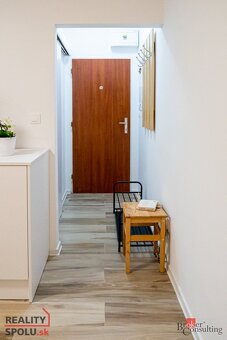 Exkluzívne na predaj Garsónka - Ružinov - 10