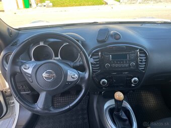 Nissan Juke 1.6i, 86 kW, benzín, 12/2010, - 10