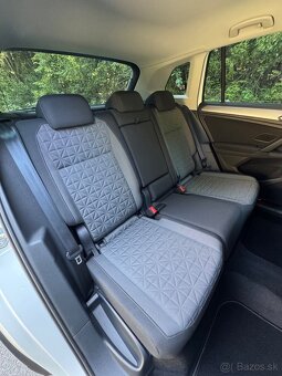 Volkswagen Tiguan Life 2.0 TDI EVO DSG 4MOTION - 10