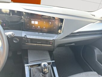 Opel Astra SPORTS TOURER - 10