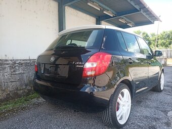 Skoda Fabia 2 - 10