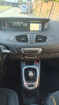 Na predaj: Renault Grand Scenic 1.6 dCi 96 kW, 7-miestny, 1. - 10
