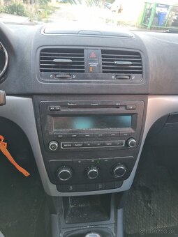 SKODA YETI 1.2 TSi ROK-2014 - 10