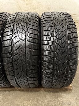Zimná sada Volvo S60 V60 - 5x108 R18 , 235/45/18 - 2024 - 10