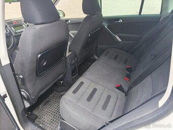 Volkswagen Tiguan - 10